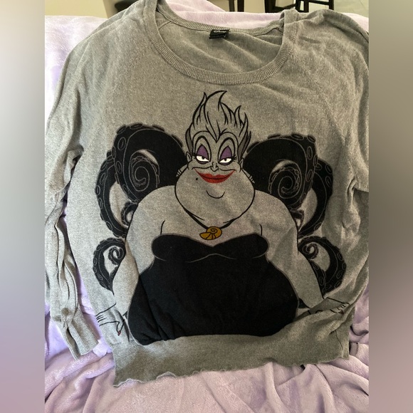 Disney Ursula sweater - Picture 1 of 5